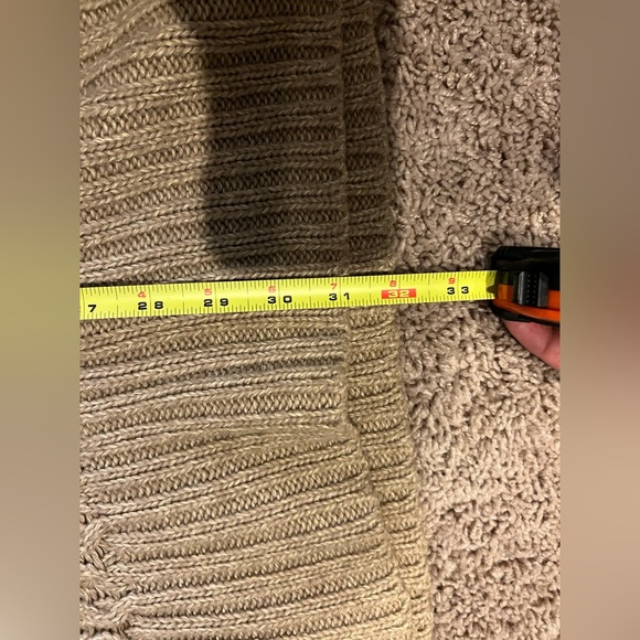 Knitted Sweater dress w/ Short Sleeves- Wet Seal - Picture 6 of 9